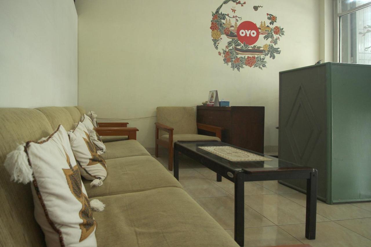 OYO 1448 Kartini Residence Syariah Bandar Lampung Bagian luar foto